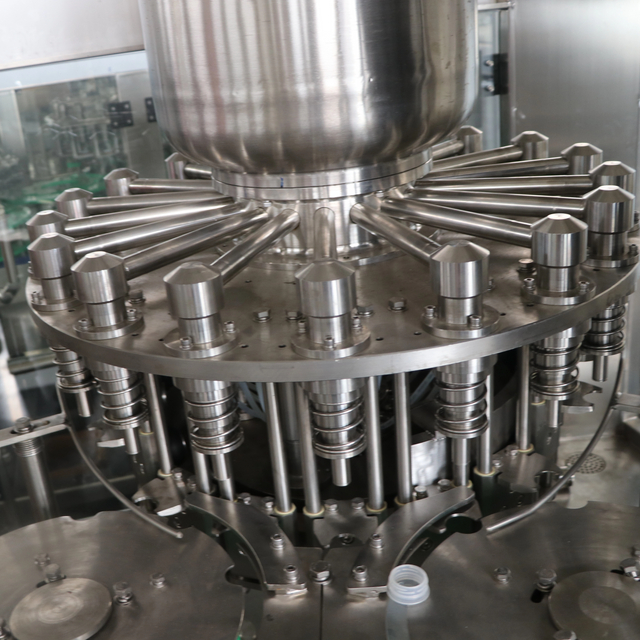 High Quality Automatic 18000BPH Beverage Juice Filling and Capping Machine 